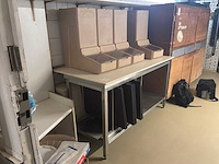 Werktafel met bakplaten en 4 ingedientenbakken - afbeelding 2 van  6
