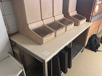 Werktafel met bakplaten en 4 ingedientenbakken - afbeelding 4 van  6