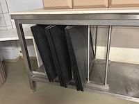 Werktafel met bakplaten en 4 ingedientenbakken - afbeelding 6 van  6