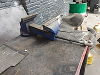 Werktafel met bankschroef - afbeelding 2 van  6