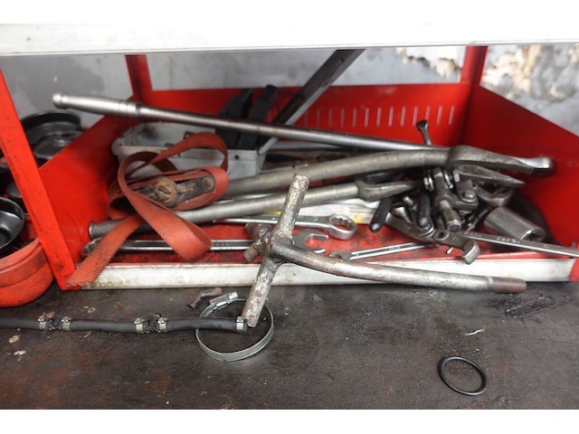 Werktafel met bankschroef - afbeelding 5 van  6