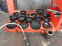 Werktafel met bankschroef - afbeelding 6 van  6