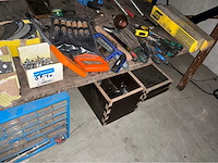 Werktafel met bankschroef - afbeelding 2 van  2