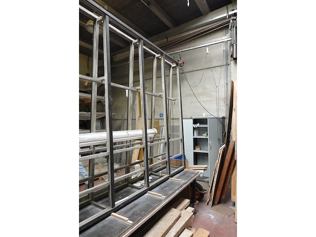 Werktafel met glasblok - afbeelding 3 van  4