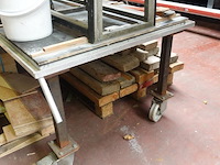 Werktafel met glasblok - afbeelding 4 van  4