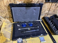 Werktafel met handgereedschap - afbeelding 19 van  25