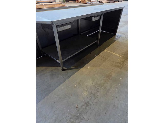 Werktafel rvs + staal frame - afbeelding 5 van  6