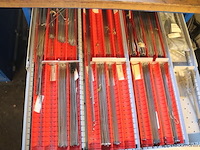 Werktafel vv 16 laden en gereedschappen - afbeelding 12 van  12