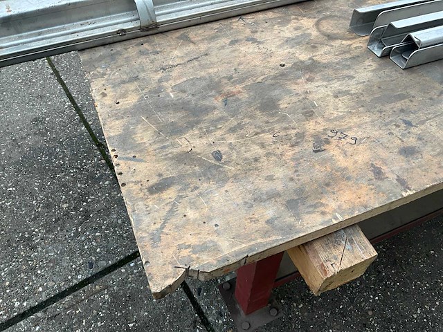 Werktafel - afbeelding 4 van  4