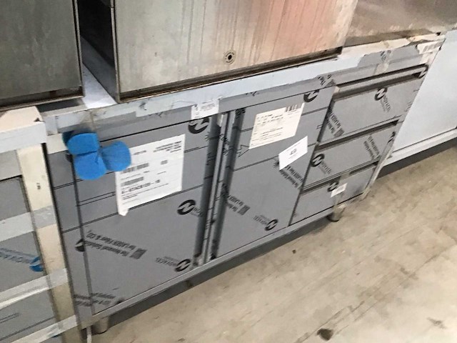 Werktafel - afbeelding 3 van  3