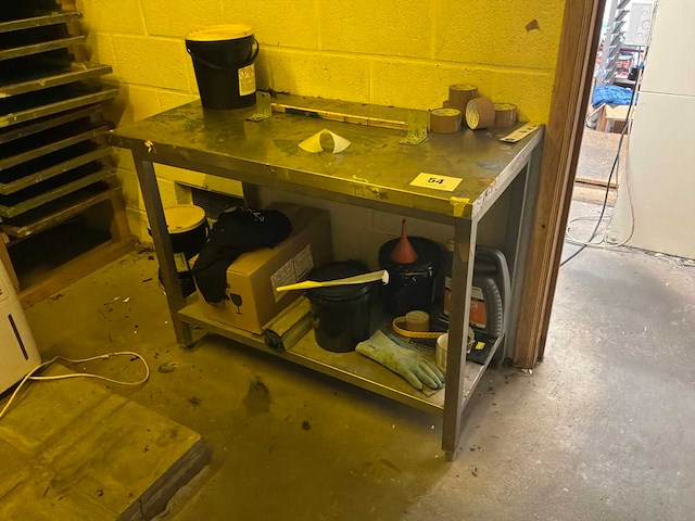 Werktafel - afbeelding 1 van  4
