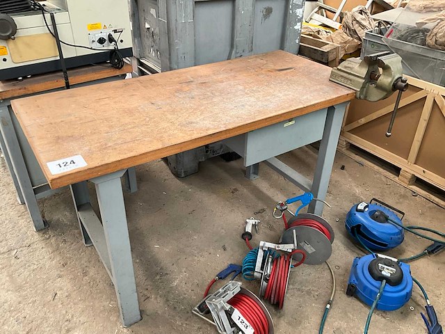 Werktafel - afbeelding 1 van  5