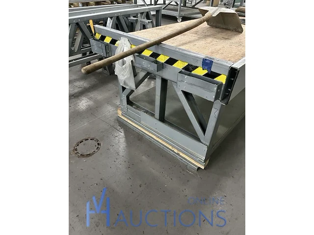 Werktafel - afbeelding 4 van  4