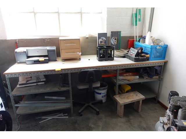 Werktafel - afbeelding 1 van  11