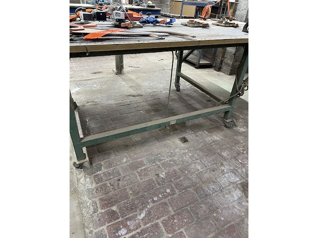 Werktafel - afbeelding 2 van  2