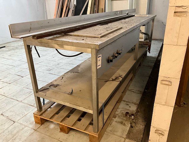 Werktafel - afbeelding 1 van  12