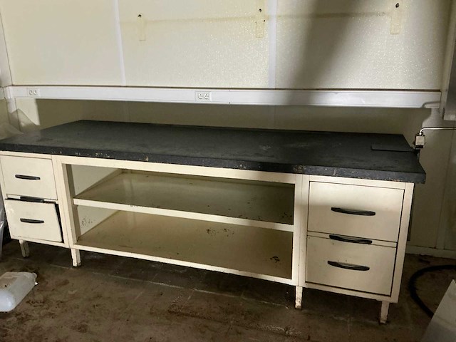 Werktafel - afbeelding 3 van  3