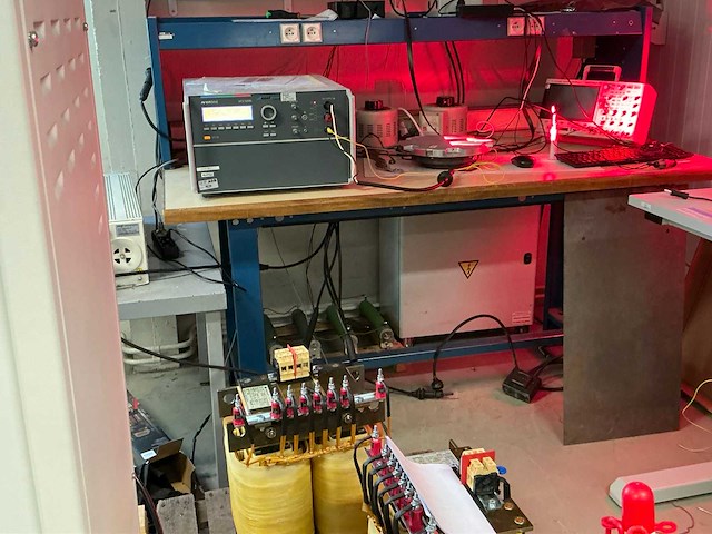 Werktafel - afbeelding 2 van  4