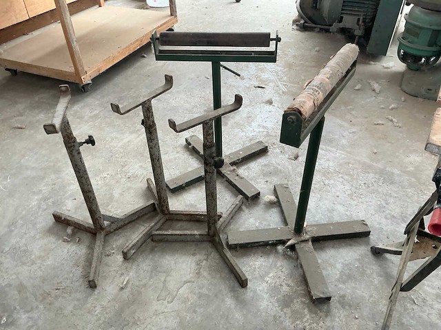 Werktafel/bank en diverse steunen - afbeelding 2 van  4