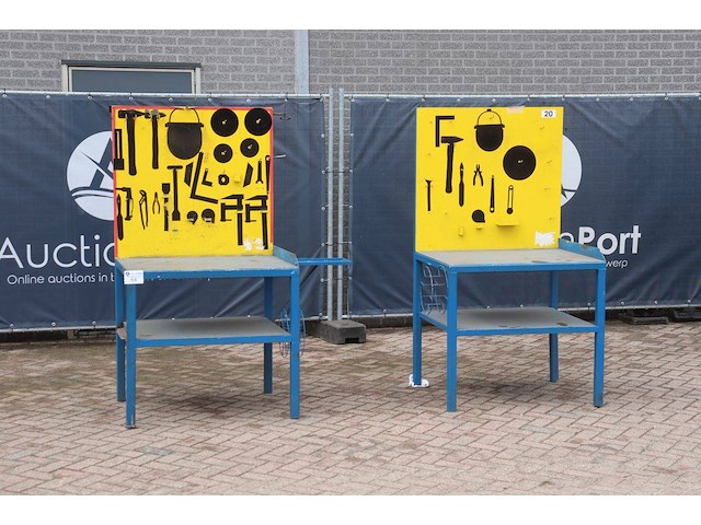 Werktafels staal 2 stuks nieuw - afbeelding 1 van  1
