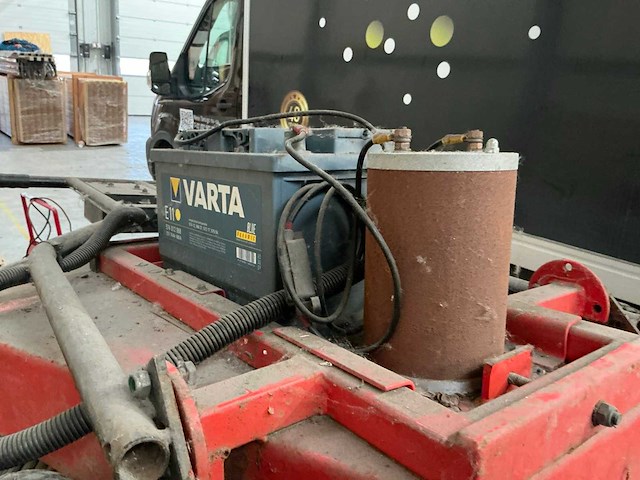 Westermanns radialbesen elektrische borstelmachine - afbeelding 6 van  6