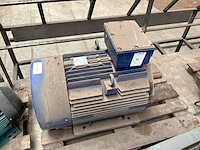 Western electric europe 1d250m1-2 b3 inductiemotor - afbeelding 1 van  3