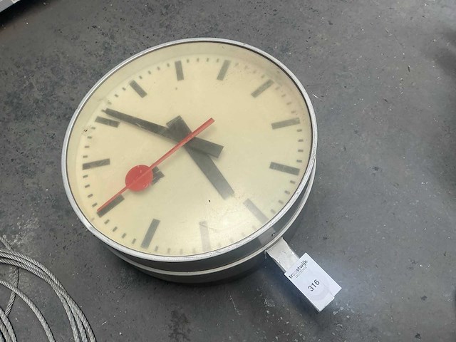 Westerstrand dubbelzijdige stationsklok - afbeelding 3 van  3