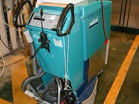 Wetrok poetsmachine met lader