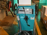 Wetrok poetsmachine met lader - afbeelding 3 van  9