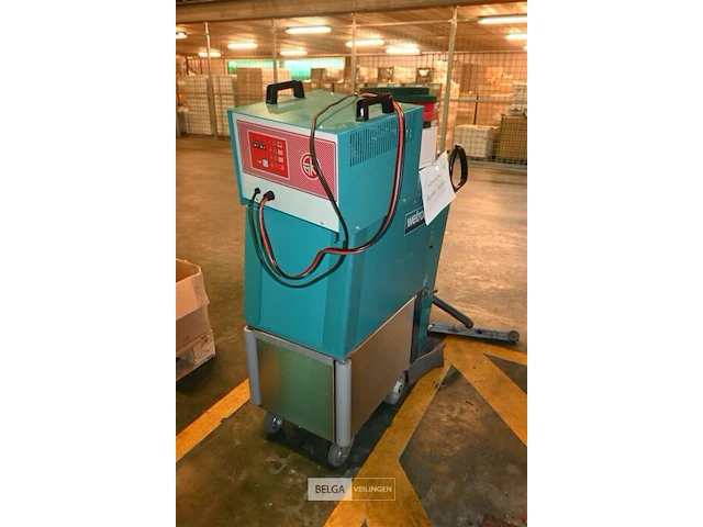 Wetrok poetsmachine met lader - afbeelding 5 van  9