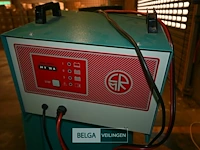 Wetrok poetsmachine met lader - afbeelding 6 van  9