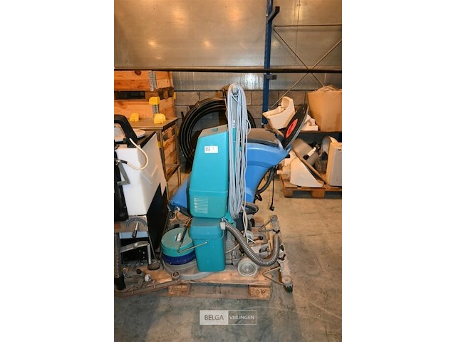 Wetrok schrob- / zuigmachine - afbeelding 1 van  5