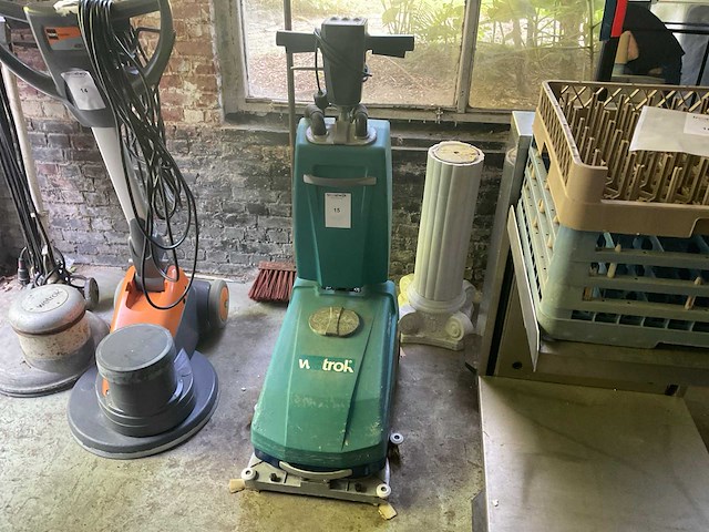 Wetrok tango vloerreiniger - afbeelding 1 van  2