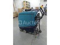 Wetrox duomatic elektrische vloerschrubberdroger - afbeelding 7 van  8