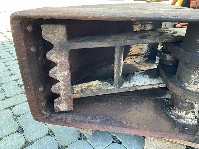 Weyhausen e32 schalenknijper - afbeelding 8 van  9