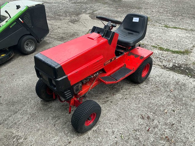 Wheel horse 1120 minitractor - afbeelding 1 van  10