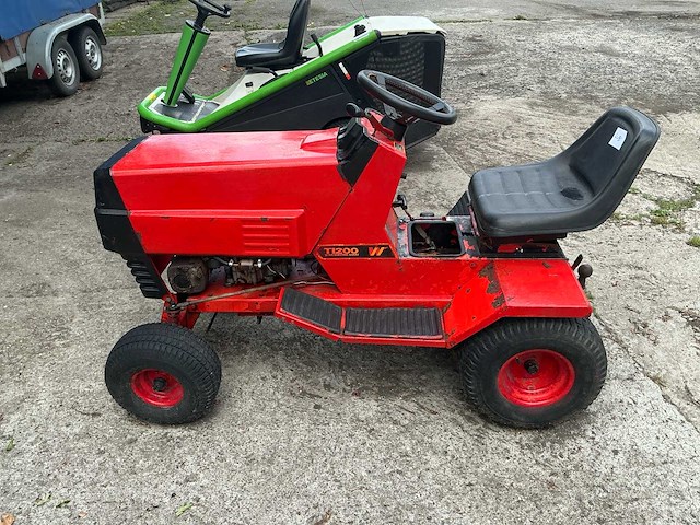 Wheel horse 1120 minitractor - afbeelding 3 van  10