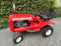 Wheel horse zitmaaier - afbeelding 1 van  9