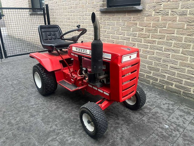 Wheel horse zitmaaier - afbeelding 3 van  9