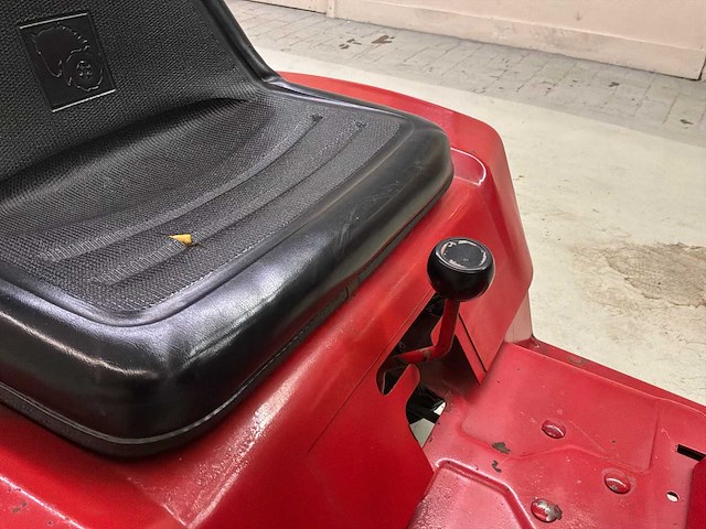 Wheeler horse b-112 tuintractor - afbeelding 12 van  24