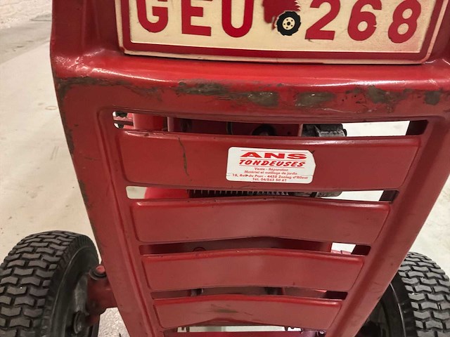 Wheeler horse b-112 tuintractor - afbeelding 20 van  24