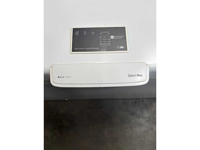 Whirlpool - whe22333 - diepvrieskist - vriezer - afbeelding 7 van  7