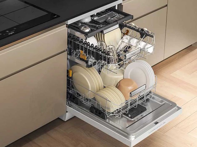 Whirlpool 60 cm vaatwasser w7fhp43 - afbeelding 1 van  7