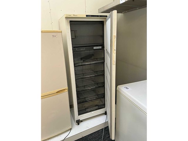 Whirlpool afb 961 vriezer - afbeelding 3 van  4