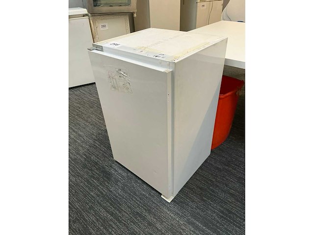 Whirlpool arg 570 koelkast - afbeelding 2 van  3