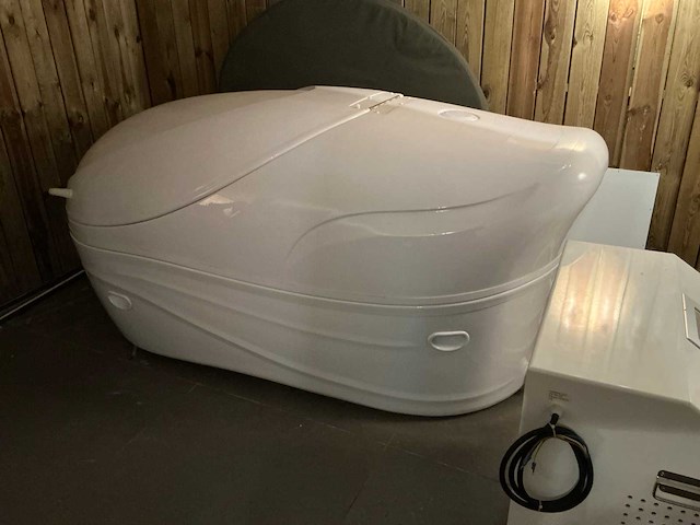 Whirlpool floating tank - afbeelding 7 van  12