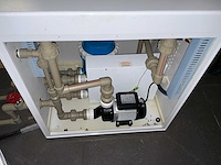 Whirlpool floating tank - afbeelding 8 van  12