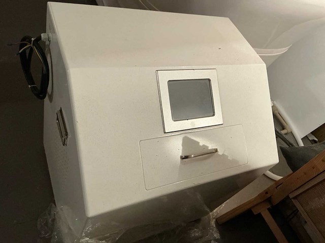 Whirlpool floating tank - afbeelding 11 van  12