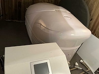 Whirlpool floating tank - afbeelding 12 van  12