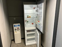 Whirlpool koelkast (eerste verdiep) - afbeelding 2 van  3